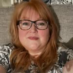 Lisa Pak - @redheadedlisa - Instagram