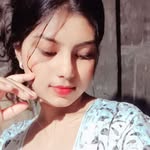 Lisa Parvin - @akanshaparvin - Instagram