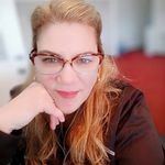 Elle Santiago - @lisapaschall72 - Instagram
