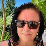 Lisa Perrett - @pugs2411 - Instagram