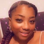 Lisa Petit - @lisapetit76 - Instagram