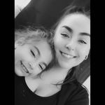 Lisa Petrone - @ohhlisa710 - Instagram