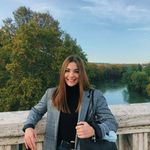 Lisa Petrone - @lisaa_petrone - Instagram
