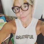 Lisa Petty - @tarot_love_grow - Instagram