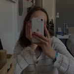 l.sa11 - @lisa.philotas - Instagram
