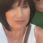 Lisa Pickles - @pickleslisa - Instagram