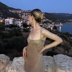 Lisa Raevskaia - @lisaposts - Instagram