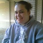 lisa propst - @queengucci27 - Instagram