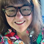 Lisa Raine - @boburmom123 - Instagram