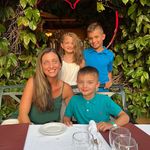 Lisa Lionti Ratcliffe - @lisaratcliffe8 - Instagram
