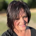 Lisa James Reason - @2reasonable - Instagram