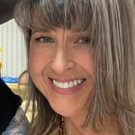 Lisa Evans Roeder - @dontworrybehappy1203 - Instagram