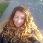 Lisa Rowlands - @lisa.rowlands.908 - Instagram