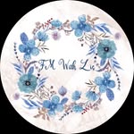 Lis Rowton - @fm_withlis - Instagram
