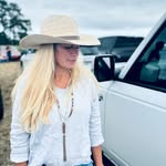 Lisa Ryan - @lisarylove - Instagram