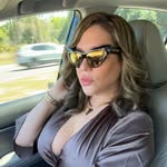 Lisa Sanchez - @dazzlinglisa - Instagram