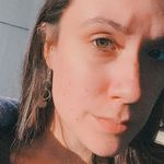 Lisa Sarver - @curlycat606 - Instagram