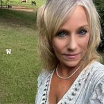 Lisa Sides - @bluedvlgurl - Instagram