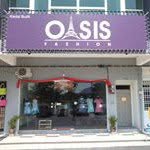 Lisa Soong - @oasis_fashion_ipoh - Instagram