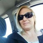 Lisa Standen - @flutterby075 - Instagram