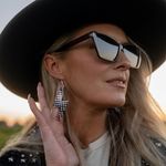 Lisa E Stroh - @lisaestroh - Instagram