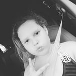 Lisa Talbott - @daily.t.rex - Instagram