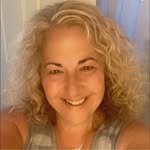 Lisa Tenaglia Santos - @tenaglia4 - Instagram