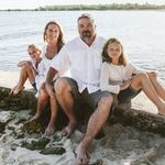 Lisa Tew - @lisatew02 - Instagram