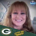 Lisa Thompkins - @lthompkins08 - Instagram