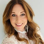 Lisa Thompson - @gingerlisa_sings - Instagram