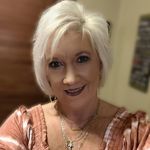 Lisa Toombs Barnett - @lbarnett63 - Instagram