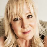Lisa Treacy - @lizawithat - Instagram