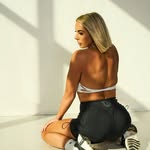 Lisa Valentine - @lisavalentine_07 - Instagram
