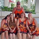 Lisa Vandermeer-Handsor - @fluffymama24 - Instagram