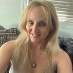 Lisa Vecchio - @ajrich828 - Instagram
