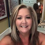 Lisa Vineyard - @vineyard248 - Instagram