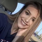 @lisavote123 - Instagram