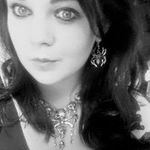 Lisa Weeden - @weedyweeden - Instagram