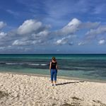 Lisa Winkel - @mirandachez1 - Instagram