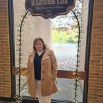 Lisa Womble - @lywomble13 - Instagram