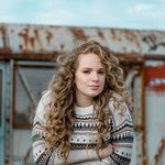 Lisa Wright - @callme_lisay1 - Instagram
