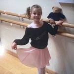 Livvy - @liv_ice.and.dance - Instagram