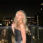 𝐿𝑖𝑣 𝑣𝑎𝑛 𝑑𝑒 𝐿𝑎𝑎𝑟🤍 - @livvdl - Instagram