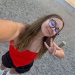 liv - @liv.walla - Instagram
