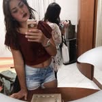 Livia Batessa - @liviabatessa - Instagram