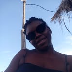 Livia Daniel Milano - Facebook