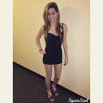Liz Abrams - @lizabrams22 - Instagram
