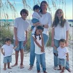 Elizabeth Ballard - @liz.ballard - Instagram