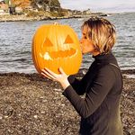 Liz Burdick - @burdick822 - Instagram