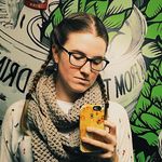 Liz Chambers - @lizzyc0077 - Instagram